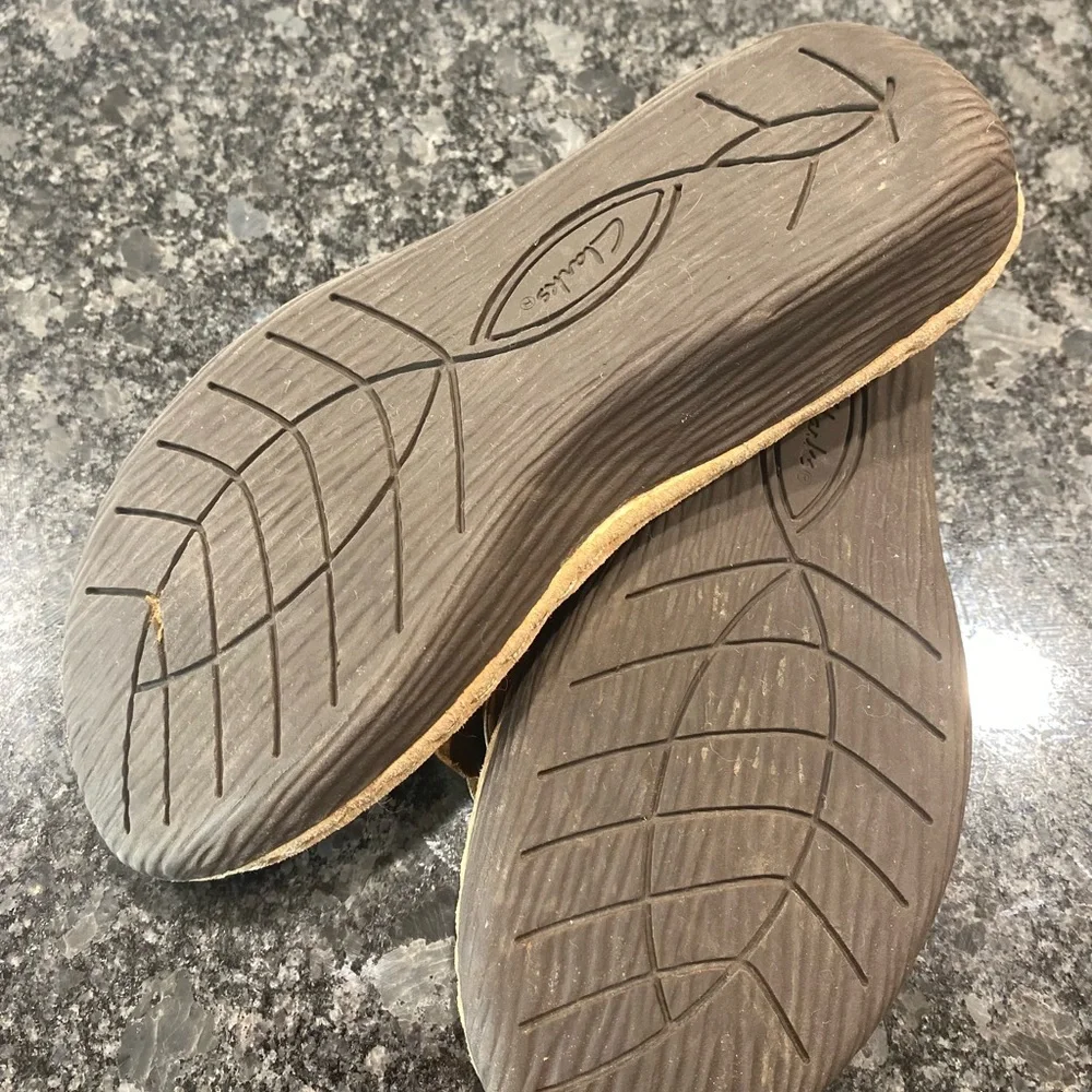 Clarks step out